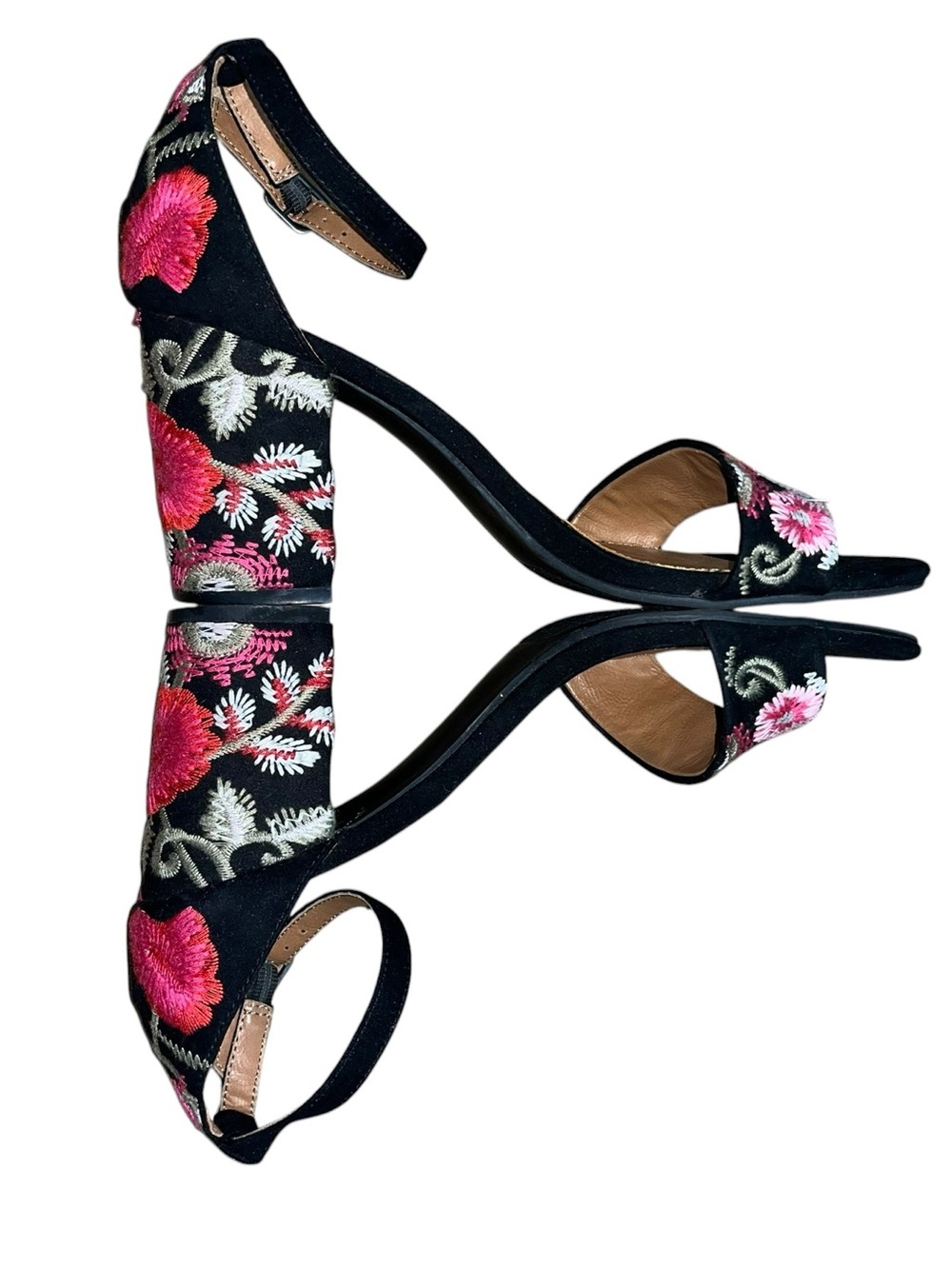 Mari A Maddy Floral Embroidered Block Heel Shoe Size 9.5